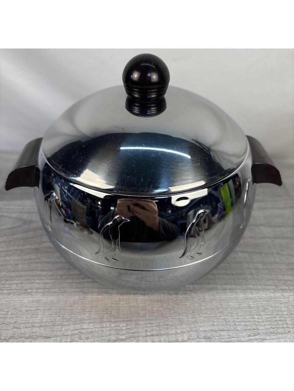 West Bend Penguin Hot & Cold Server - Picture 3 of 11